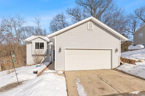 13875 Rolling Creek Dr, Lowell, MI, 49331-9309 | Card Image
