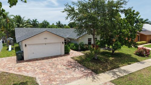 4180 Nw 18th Ave, Oakland Park, FL, 33309-4461 | Card Image