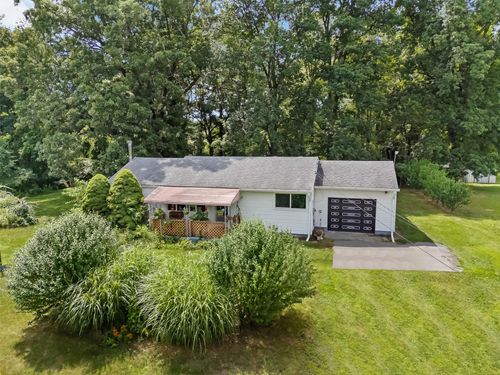 95 Van Vlack Rd, East Fishkill, NY, 12533-5956 | Card Image