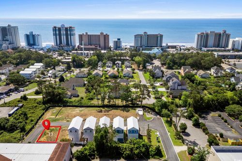 2313 Seaseeker Ln, Myrtle Beach, SC, 29577-5682 | Card Image