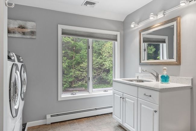 3 Russell Rd, House other with 4 bedrooms, 6 bathrooms and 5 parking in Lynnfield MA | Image 31