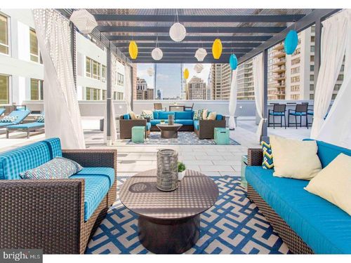 30 N 23rd St, PHILADELPHIA, PA, 19103-1590 | Card Image