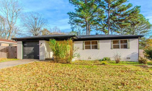 7423 Gibson Rd, Jacksonville, AR, 72076-8730 | Card Image