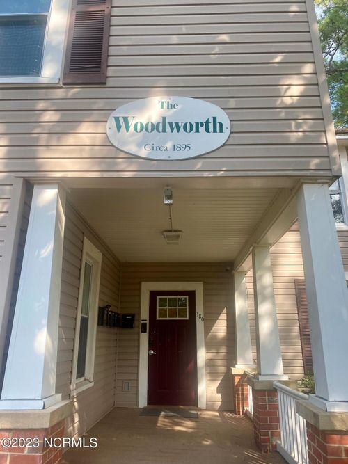 1-180 N Bennett St, Southern Pines, NC, 28387-4824 | Card Image