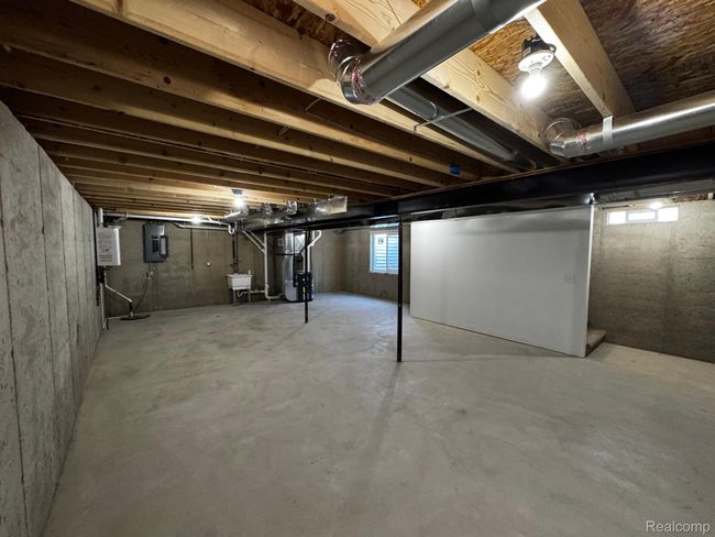 520 E Evelyn Ave, House other with 3 bedrooms, 3 bathrooms and null parking in Hazel Park MI | Image 4