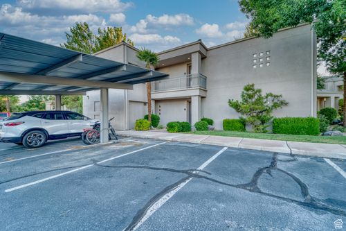 unit-104-225 N Country Ln, St. George, UT, 84770-8423 | Card Image