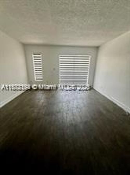 apt-4-50 Antilla Ave, Coral Gables, FL, 33134-3459 | Card Image