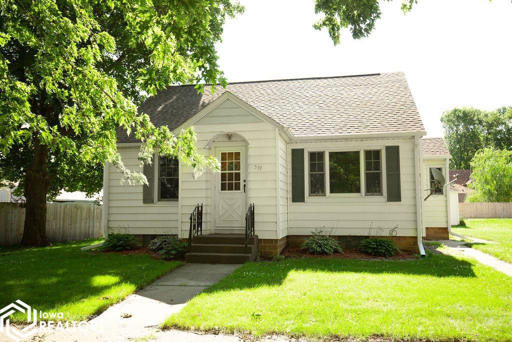 6th St, Whittemore, IA 50598