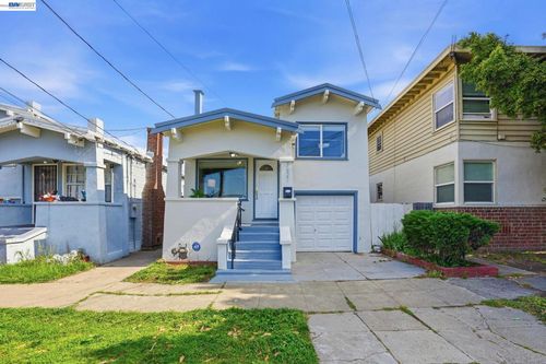 3421 Nevin Ave, Richmond, CA, 94805-2147 | Card Image