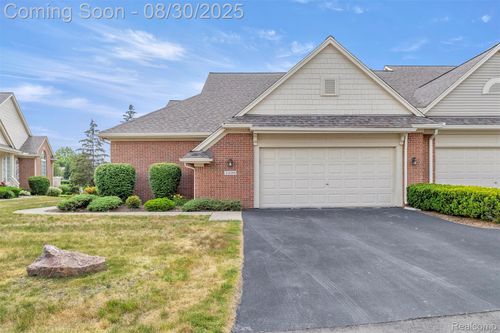 2498 Cleveland Way, Canton, MI, 48188-6250 | Card Image