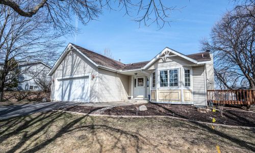 9301 173rd St W, Lakeville, MN, 55044-7623 | Card Image