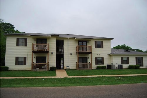 130 South St, Uniontown, AL, 36786-2709 | Card Image