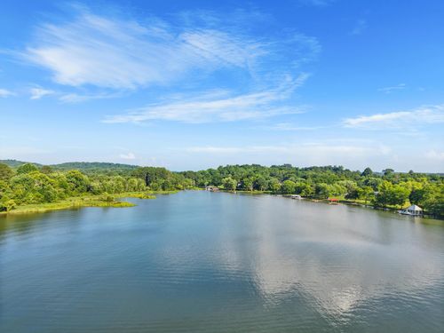 383 Lakehaven Cir, Decatur, TN, 37322-6016 | Card Image