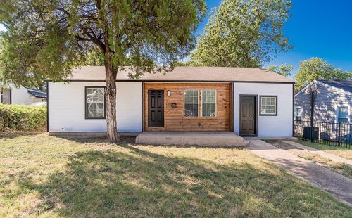 2412 Spiller St, Fort Worth, TX, 76105-5242 | Card Image