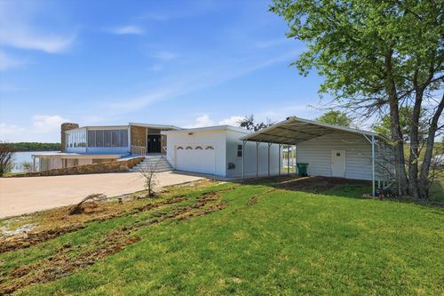 732 Blue Fathom Dr, Runaway Bay, TX, 76426-4532 | Card Image