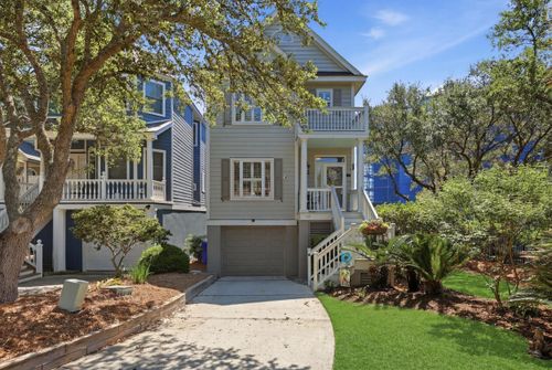 30 Ocean Point Dr, Isle of Palms, SC, 29451-3851 | Card Image