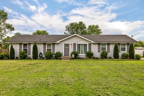 219 Wessington Pl, Hendersonville, TN, 37075-2435 | Card Image