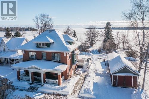 31 Taylor St, Bruce Mines, ON, P0R1C0 | Card Image