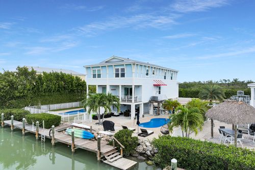 219 Sombrero Beach Rd, Marathon, FL, 33050-3964 | Card Image