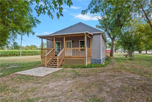 405 Griffin St, Nokomis, IL, 62075-1524 | Card Image