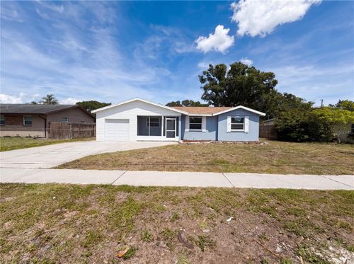 15525 Bedford Cir E, CLEARWATER, FL, 33764-7062 | Card Image