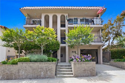 715 S Walker Ave, San Pedro, CA, 90731-2977 | Card Image