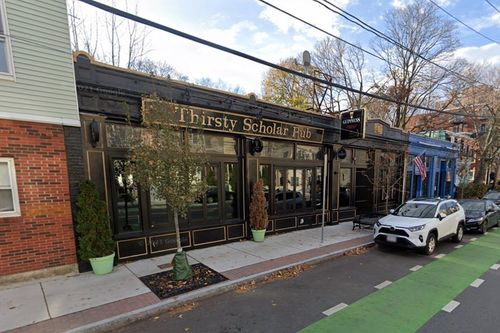 70 Beacon St, Somerville, MA, 02143-4322 | Card Image