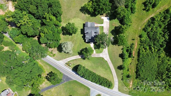 Great driveway! | Image 41