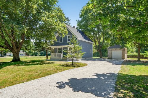 498 Tremont St, Taunton, MA, 02780-5132 | Card Image