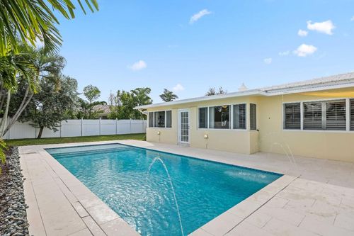4220 Ne 26th Ter, Lighthouse Point, FL, 33064-8054 | Card Image