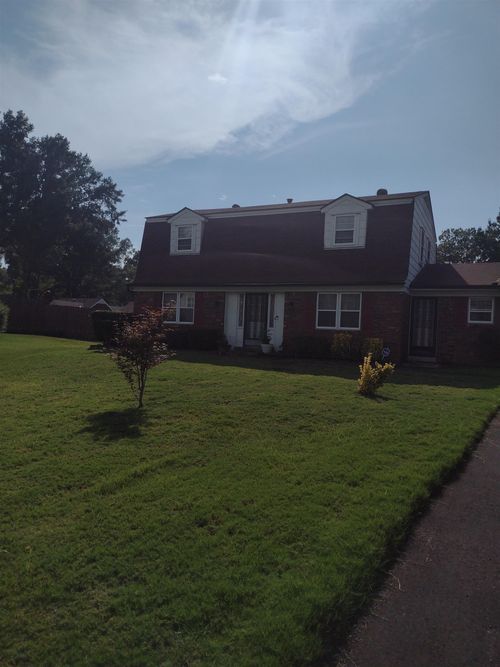1501 Briar Cv, Memphis, TN, 38116-4402 | Card Image