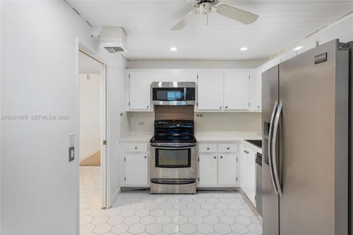 407-4030 W Palm Aire Dr, Pompano Beach, FL, 33069-4192 | Card Image