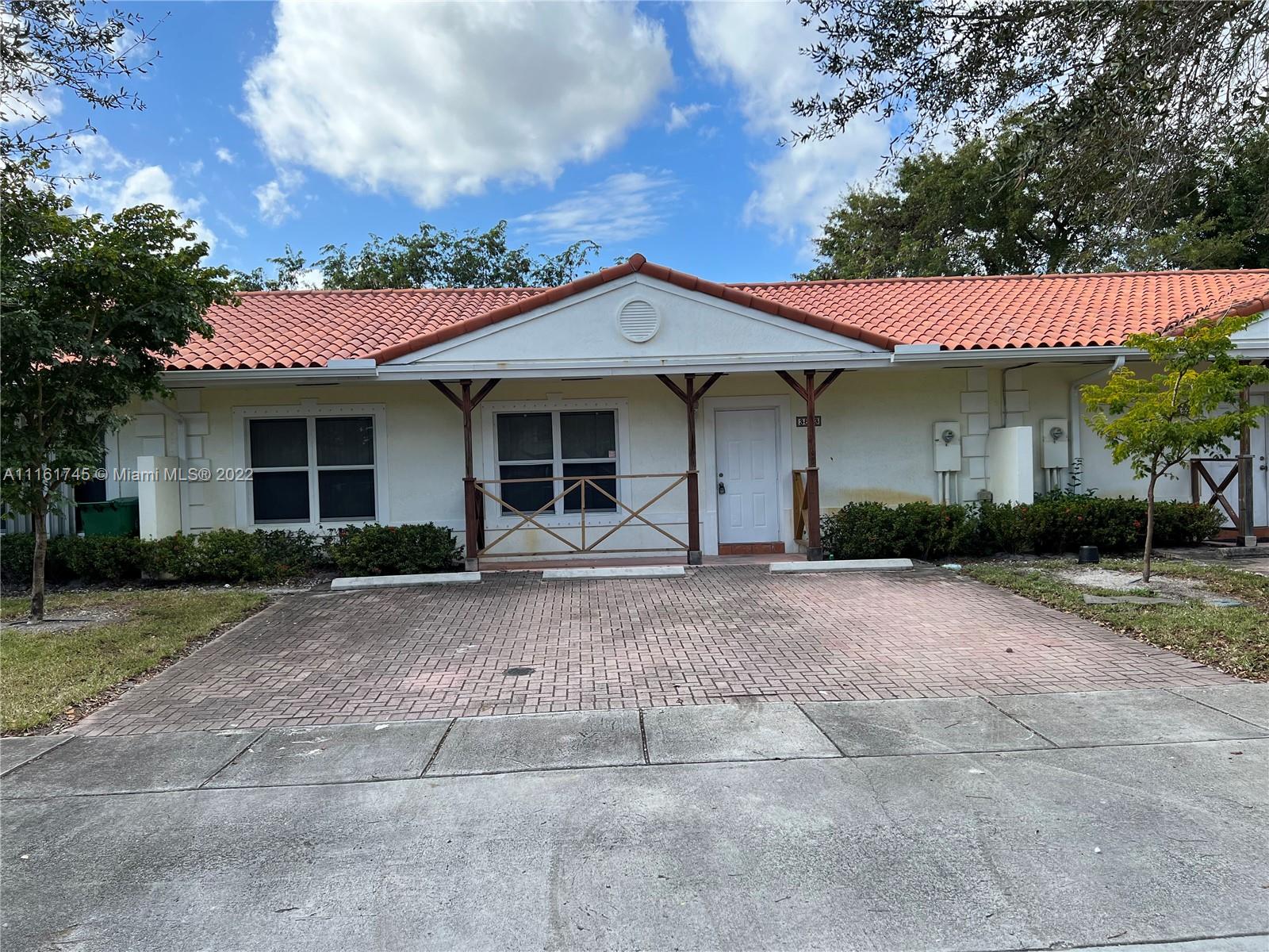 1 3837 Nw 76th Way, Sold in Davie Zoocasa