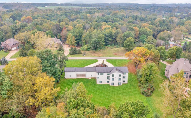 924 Knob Creek Dr, House other with 4 bedrooms, 4 bathrooms and null parking in Oakland Twp MI | Image 52