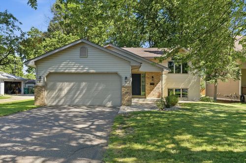 6812 44th Ave N, Crystal, MN, 55428-5244 | Card Image