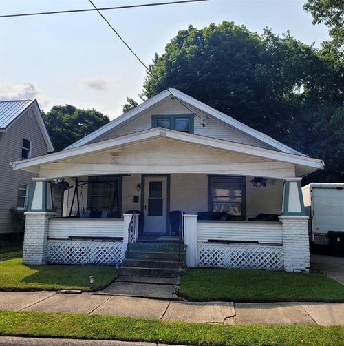 1251 E 22nd St, Erie, PA, 16503-2505 | Card Image