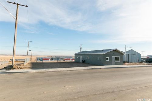 544 Atlantic Ave, Kerrobert, SK, S0L1R0 | Card Image