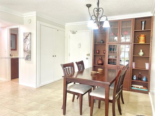 apt-226-210 172nd St, Sunny Isles Beach, FL, 33160-3421 | Card Image