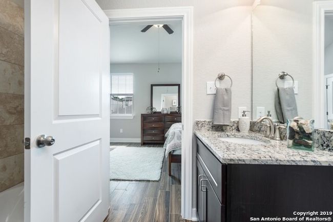 UNIT-11 - 3067 View Ridge Dr, Condo with 2 bedrooms, 2 bathrooms and 2 parking in Spring Branch TX | Image 8