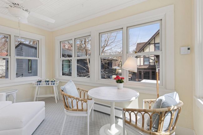 2 - 1408 Douglas Ave, Home with 2 bedrooms, 1 bathrooms and null parking in Minneapolis MN | Image 9