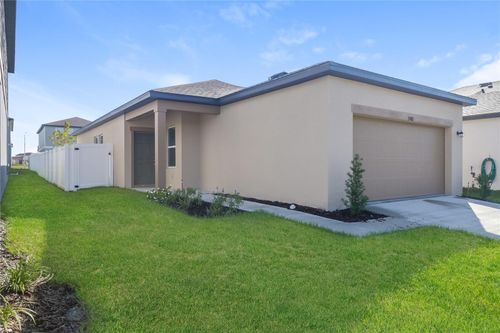 35483 Eastbrook Ave, ZEPHYRHILLS, FL, 33541-8403 | Card Image