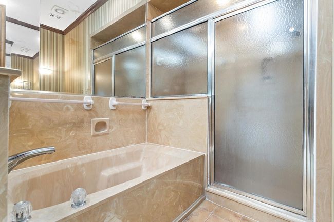27 Bellchase Gardens Dr, House other with 2 bedrooms, 3 bathrooms and null parking in Beaumont TX | Image 20