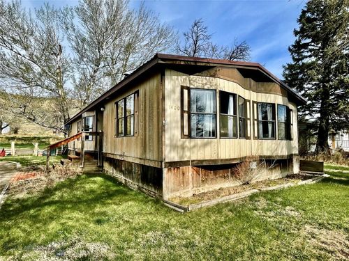 1400 Saint Charles St, Fort Benton, MT, 59442-7708 | Card Image