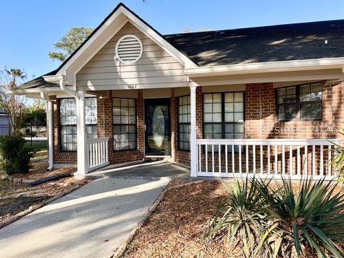 1037 Otter Cir, Beaufort, SC, 29902-5861 | Card Image