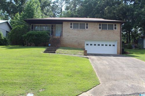 604 Denniston Ln, ADAMSVILLE, AL, 35005-2120 | Card Image