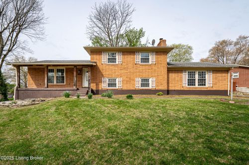 3801 Iron Horse Way, Louisville, KY, 40272-2914 | Card Image