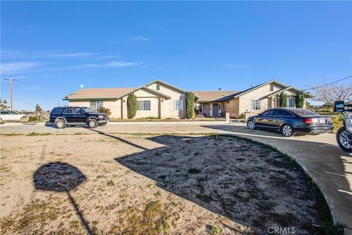 10439 Mesa St, Oak Hills, CA, 92344-0297 | Card Image