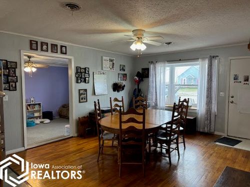 409 Randolph St, Bedford, IA, 50833-1471 | Card Image