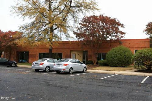 1f-4215 Lafayette Center Dr, Chantilly, VA, 20151-1243 | Card Image