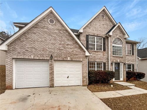 3205 Hunting Creek Pass, Douglasville, GA, 30135-8469 | Card Image